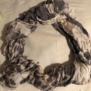EXPRESS infinity scarf